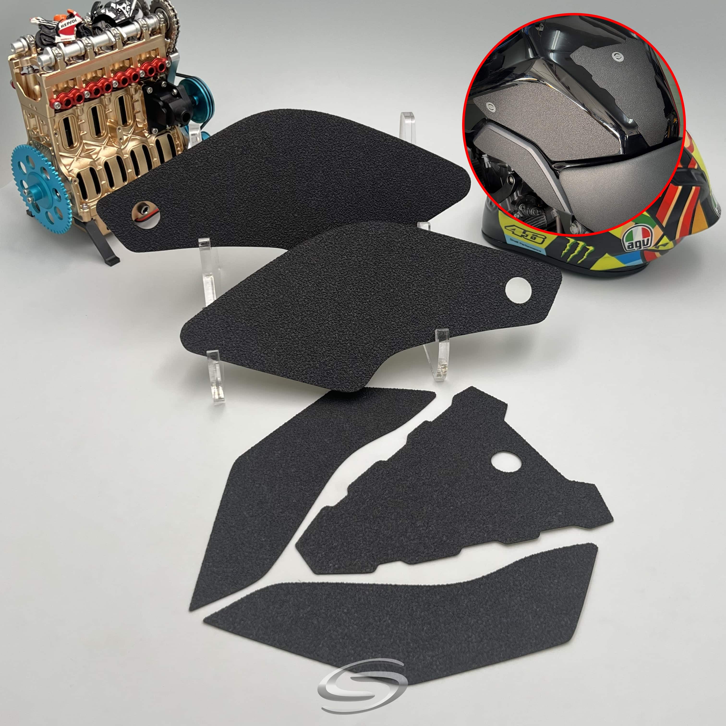 GSX-8R Tank Pad / Tank Grip